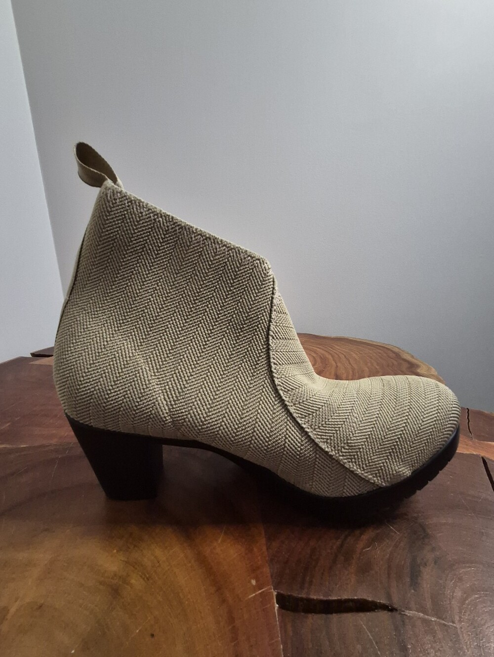 Charleston Shoe Co. Ankle Boot Tan/Khaki - 10